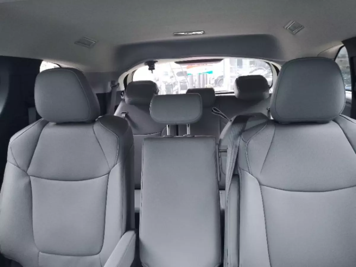 interiorBack