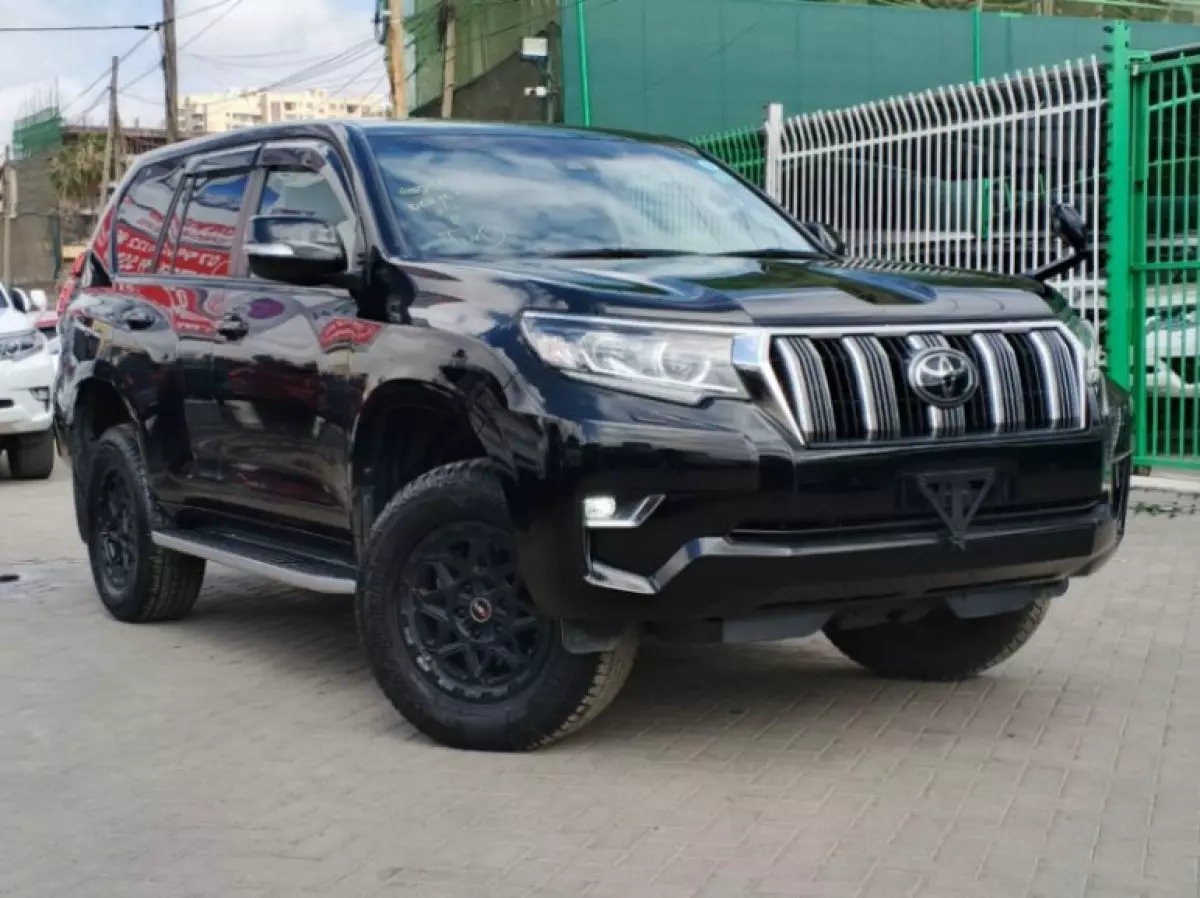 Toyota Landcruiser Prado - 2018