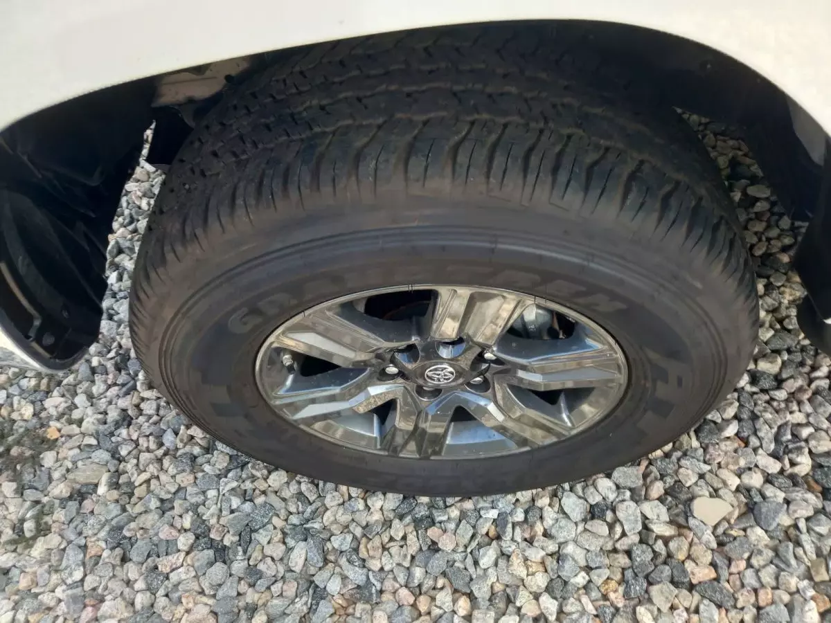 tyre2
