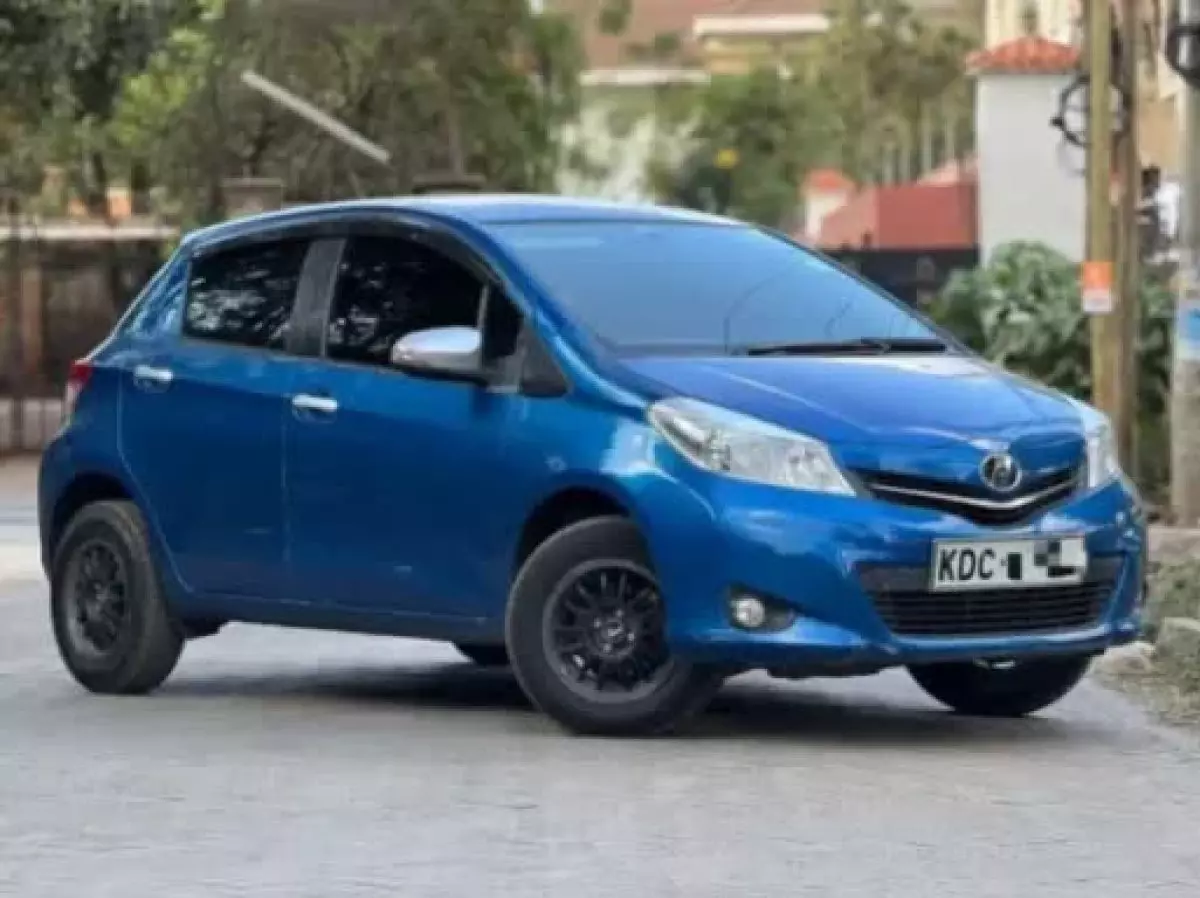 Toyota Vitz Jewela - 2014