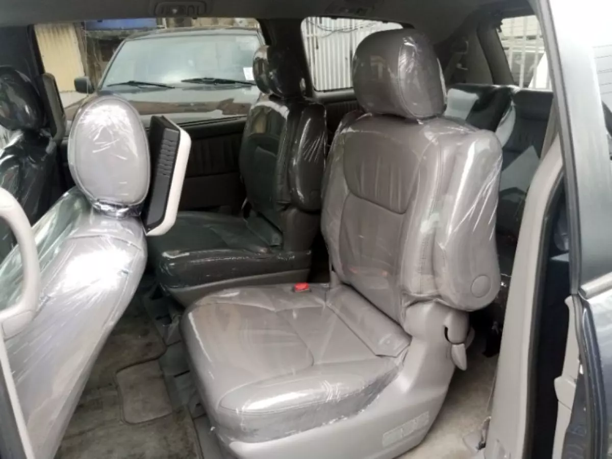 interiorBack