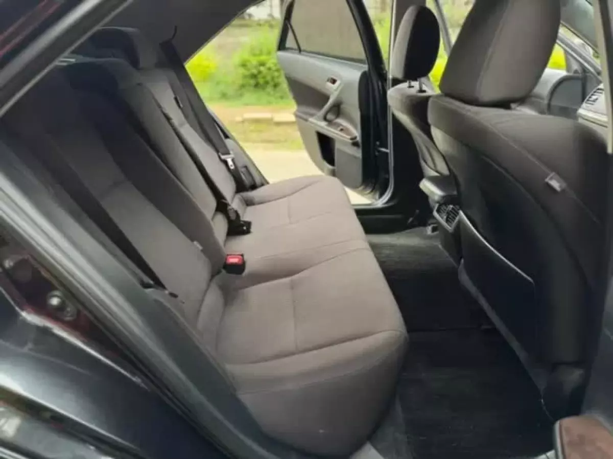 interiorBack