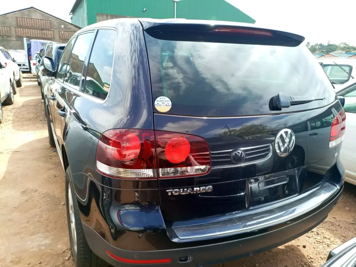 car Back
