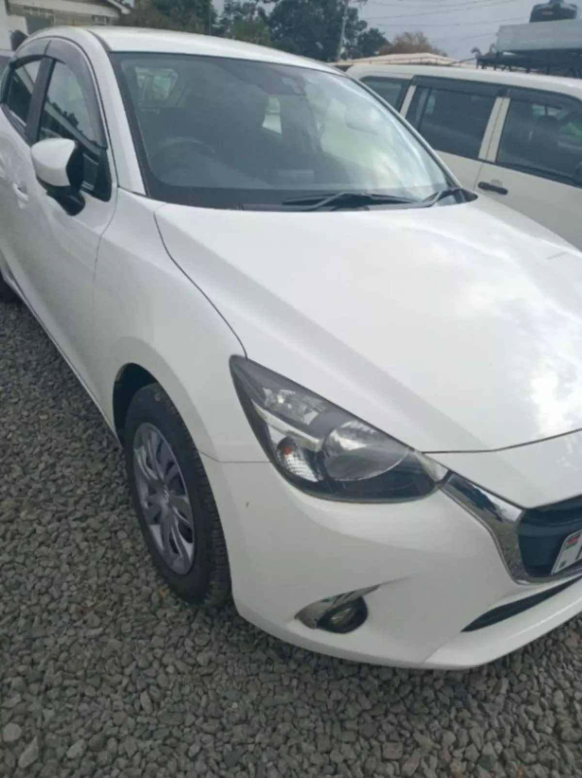 Mazda Demio  - 2017
