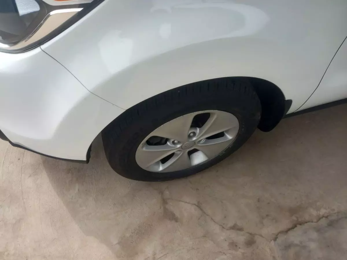 tyre1