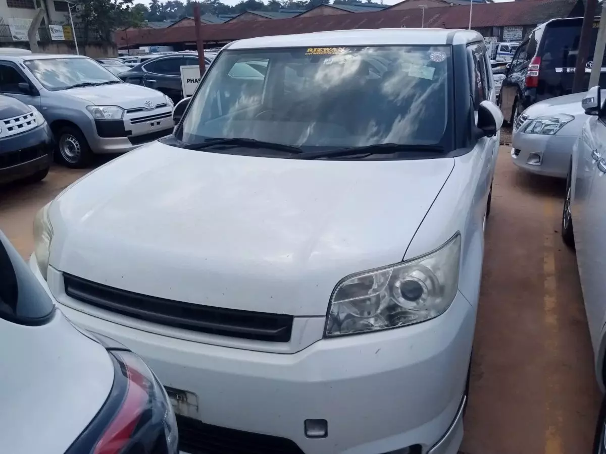 car Left Back