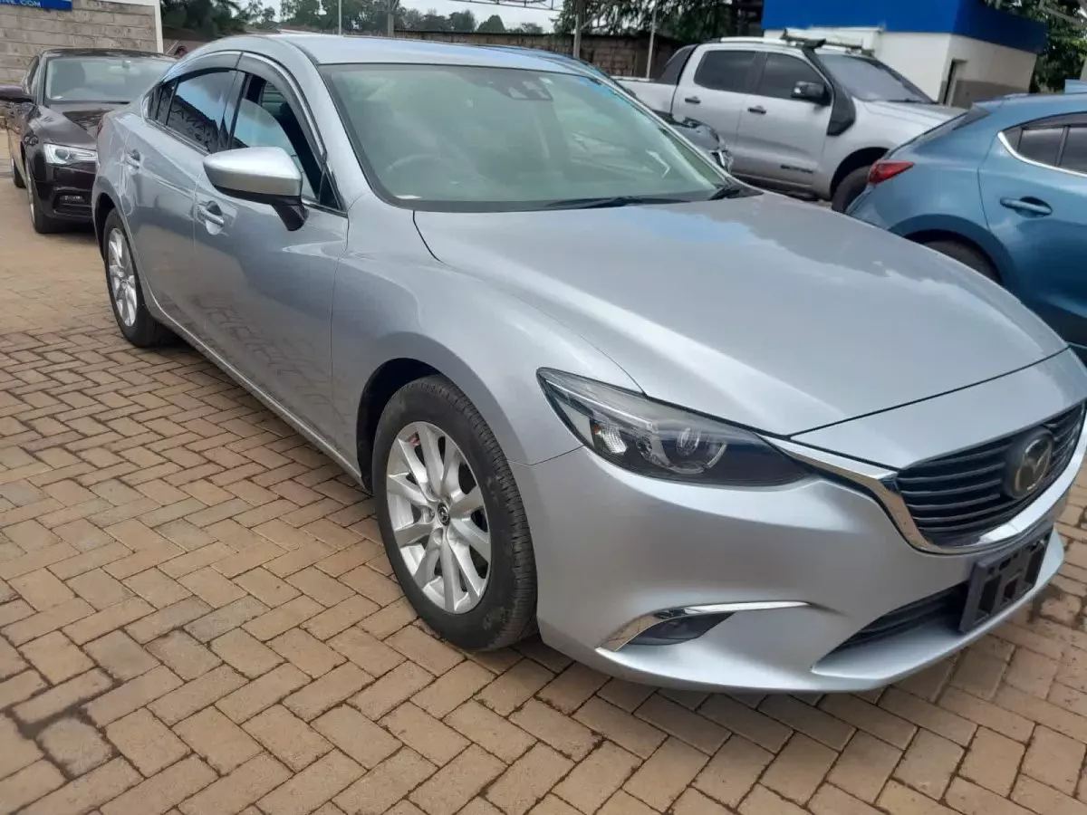Mazda Atenza  - 2016