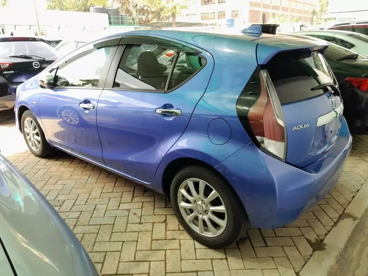car Back