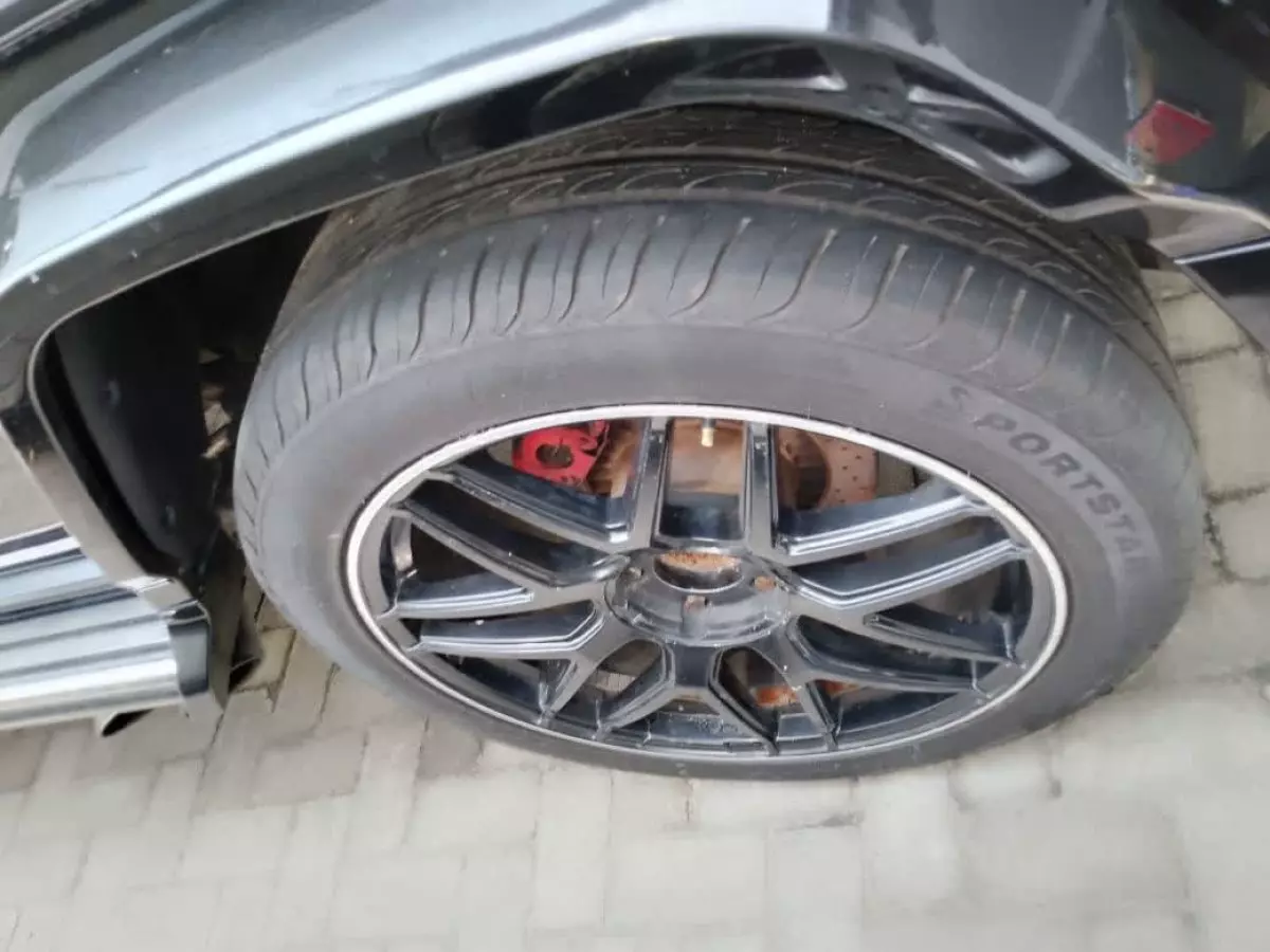 tyre1