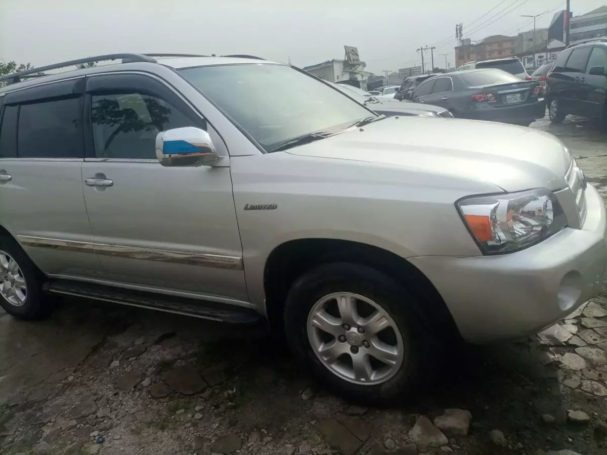 car Left