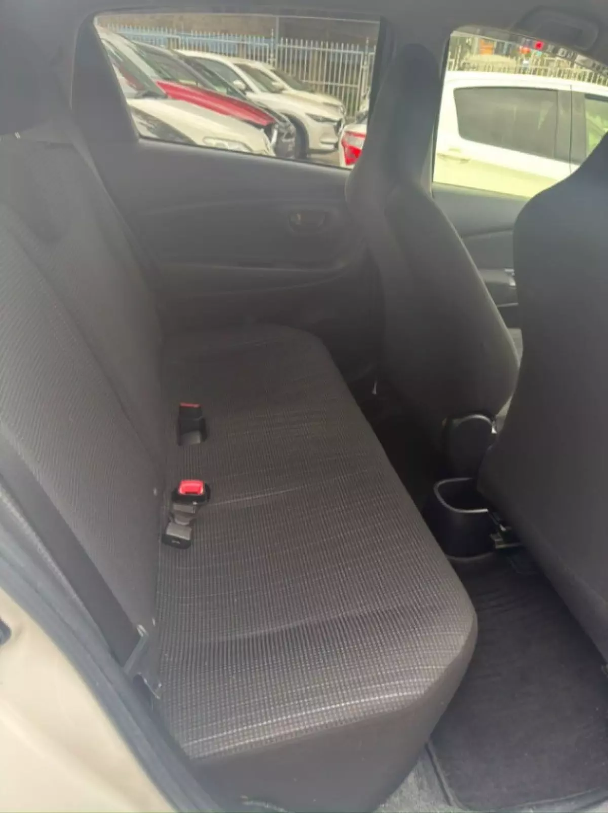 interiorBack