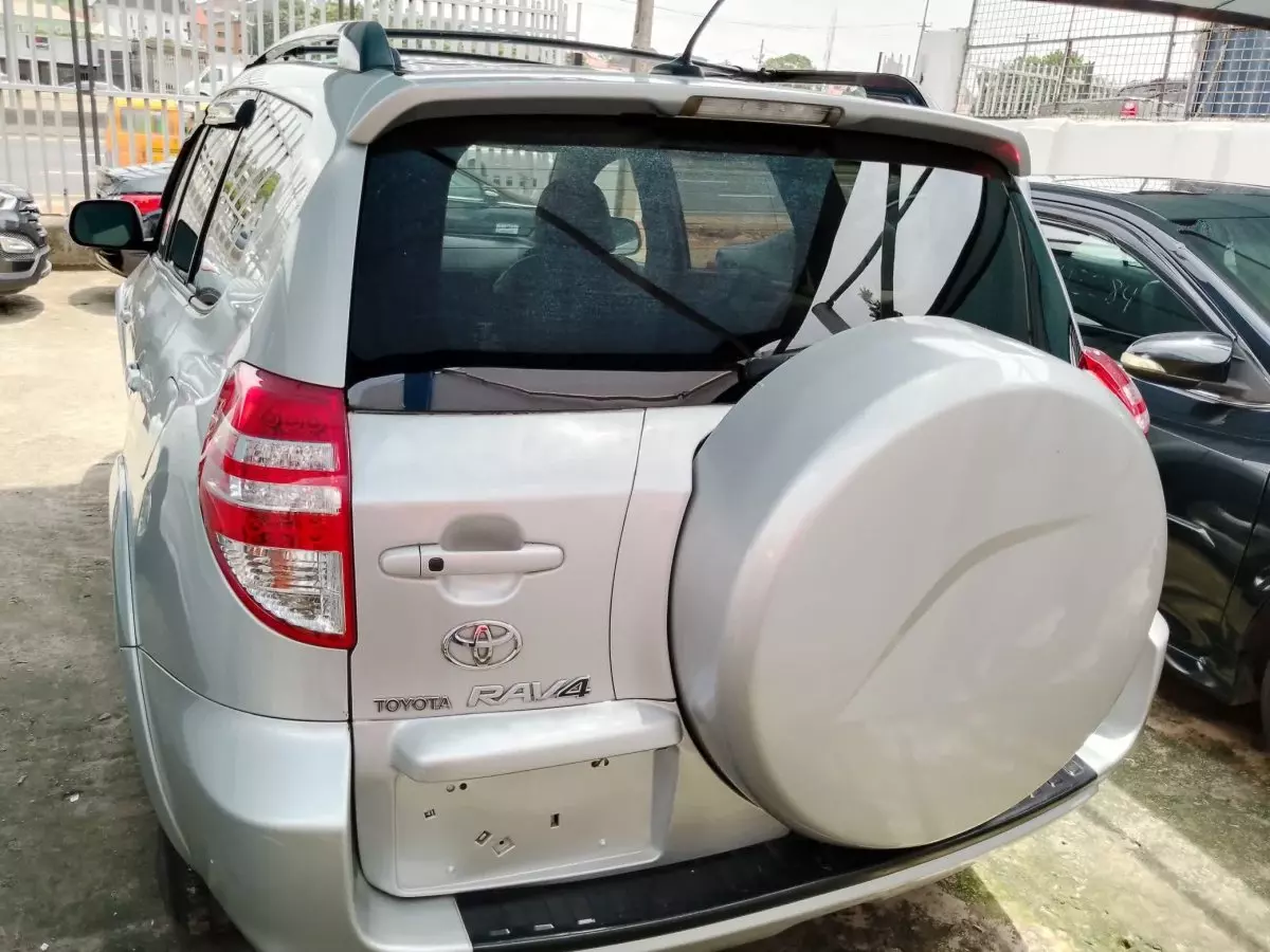 car Left