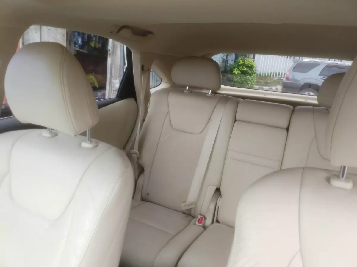 backSeat