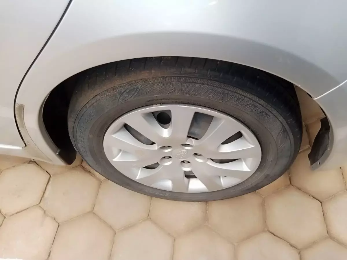 tyre3