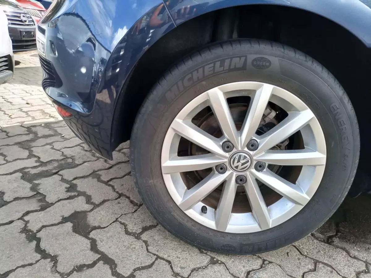 tyre2