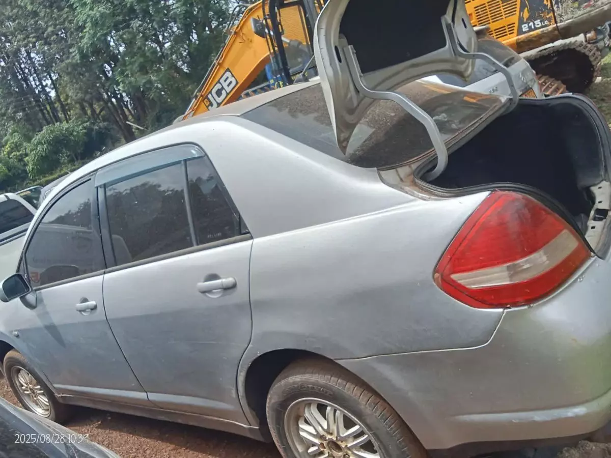 car Left Back