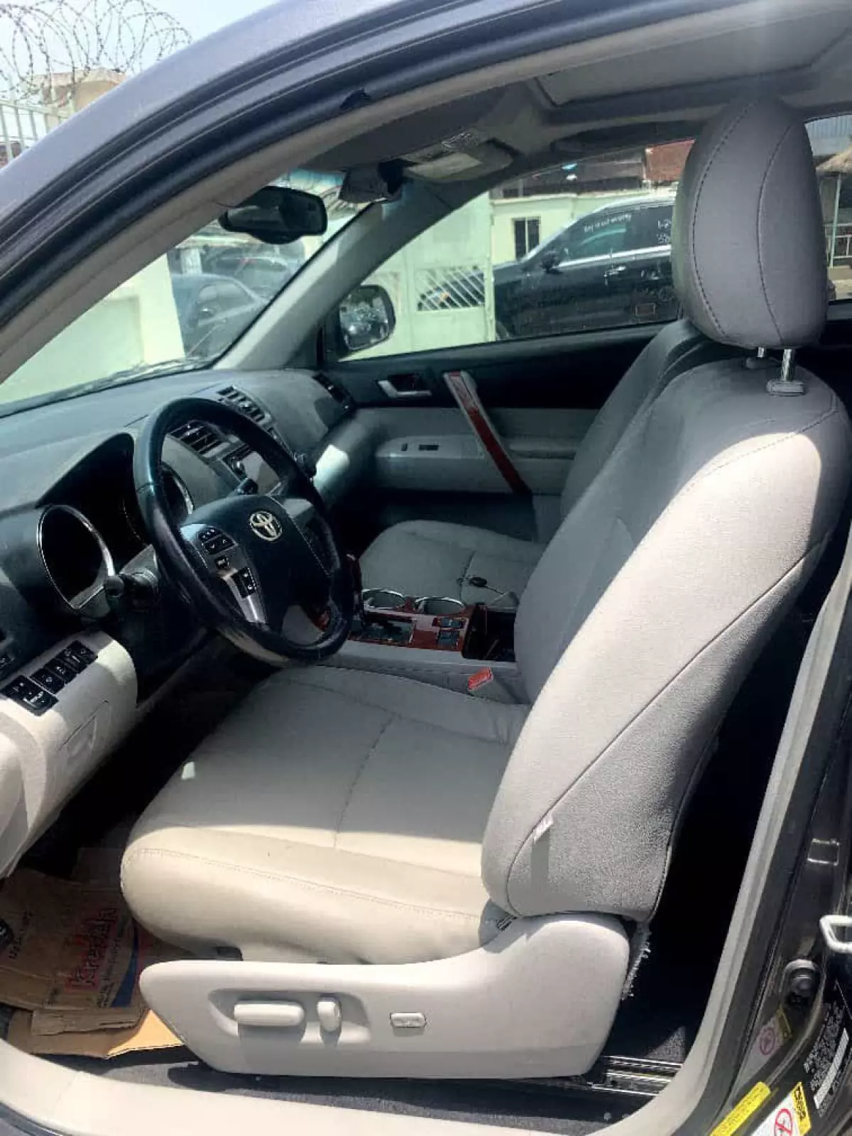 car Left