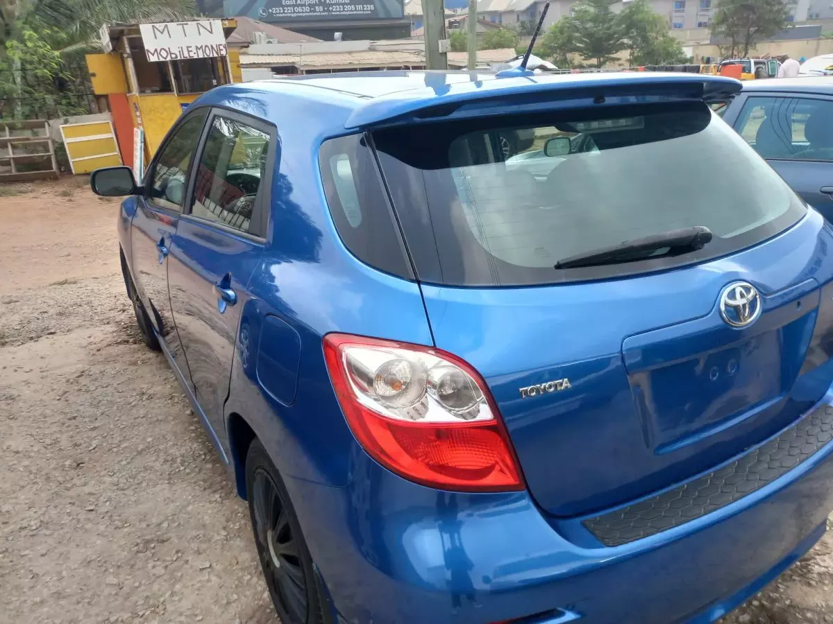 car Right Back