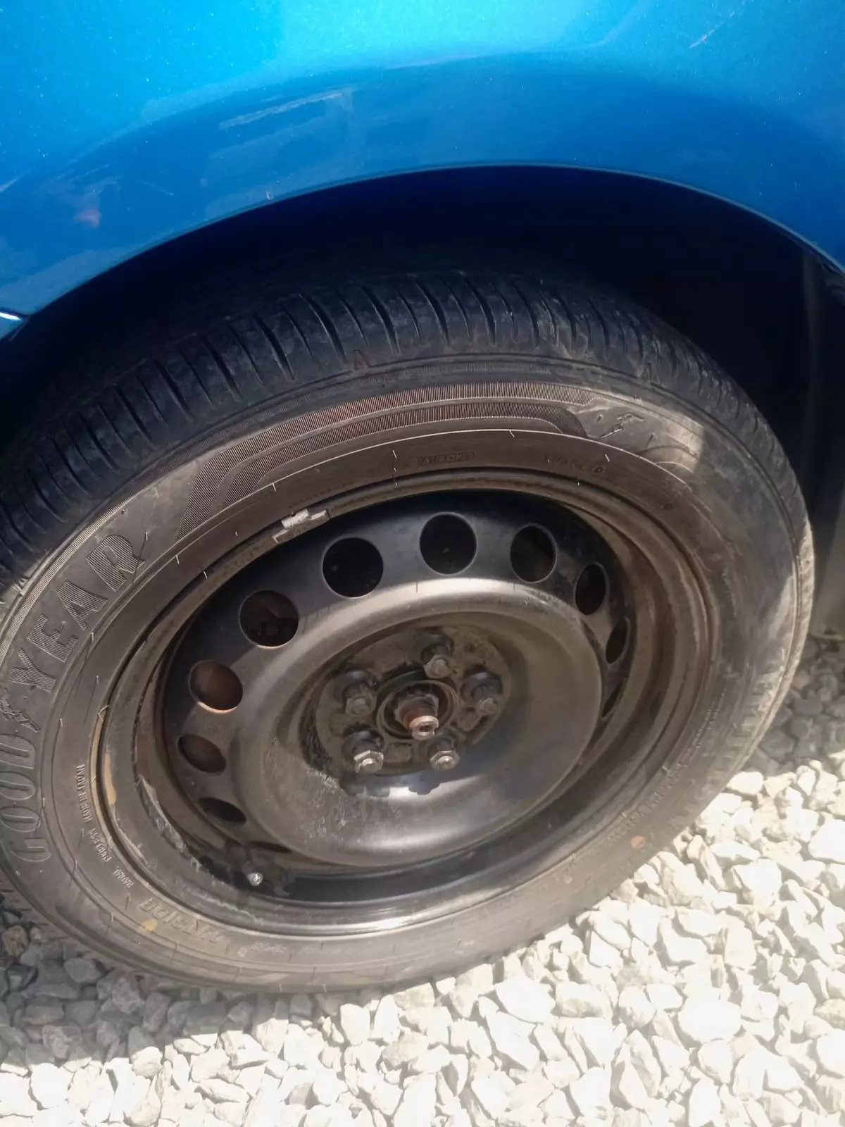 tyre3