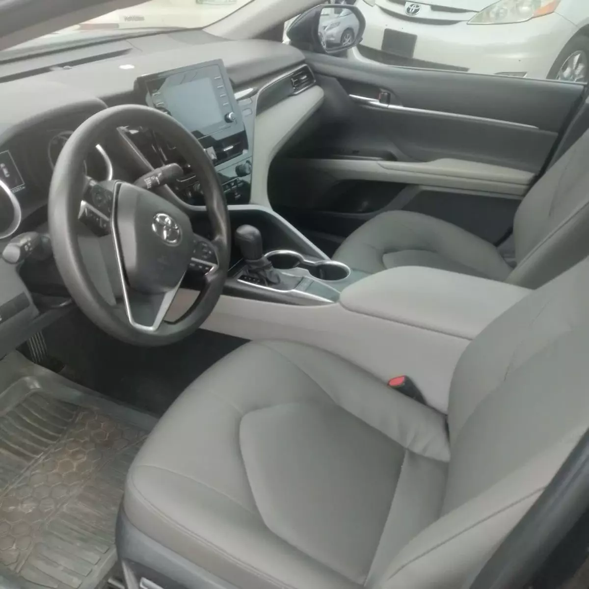 car Right Back