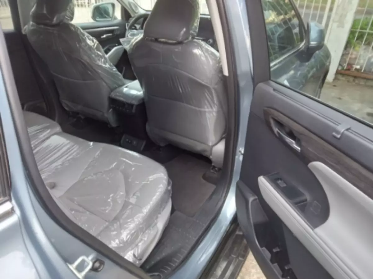 interiorBack
