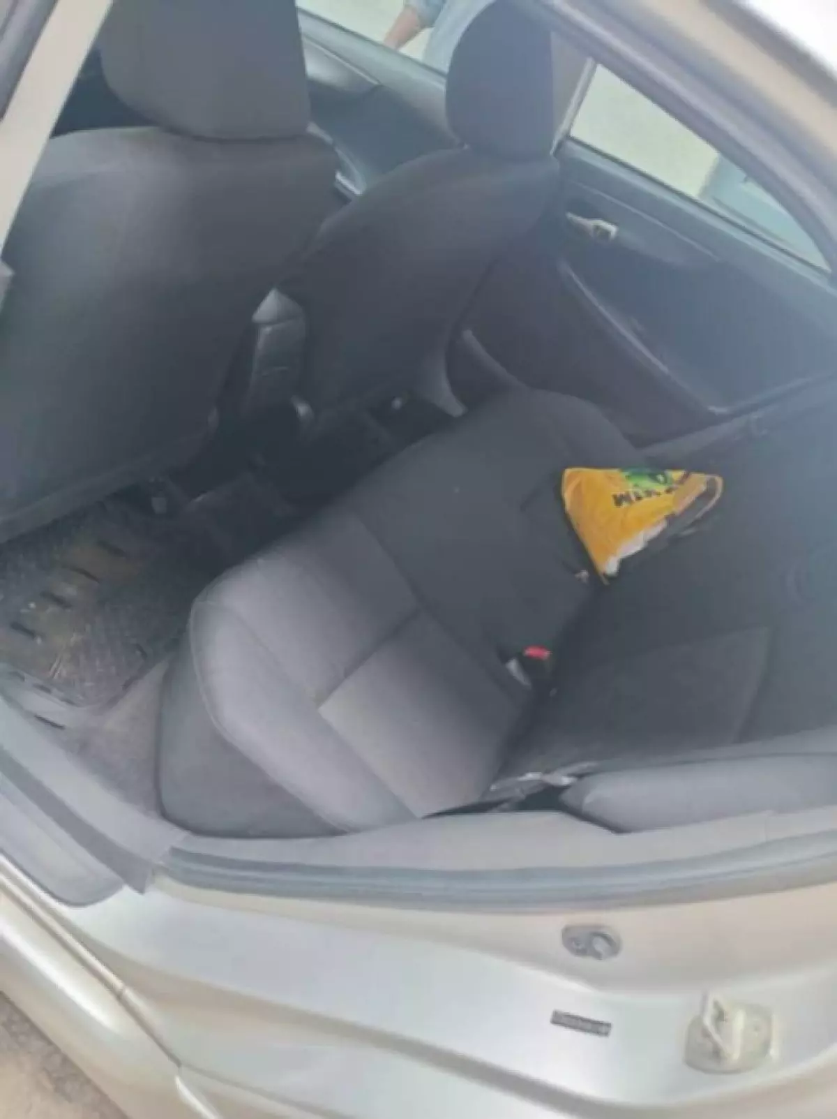 interiorBack