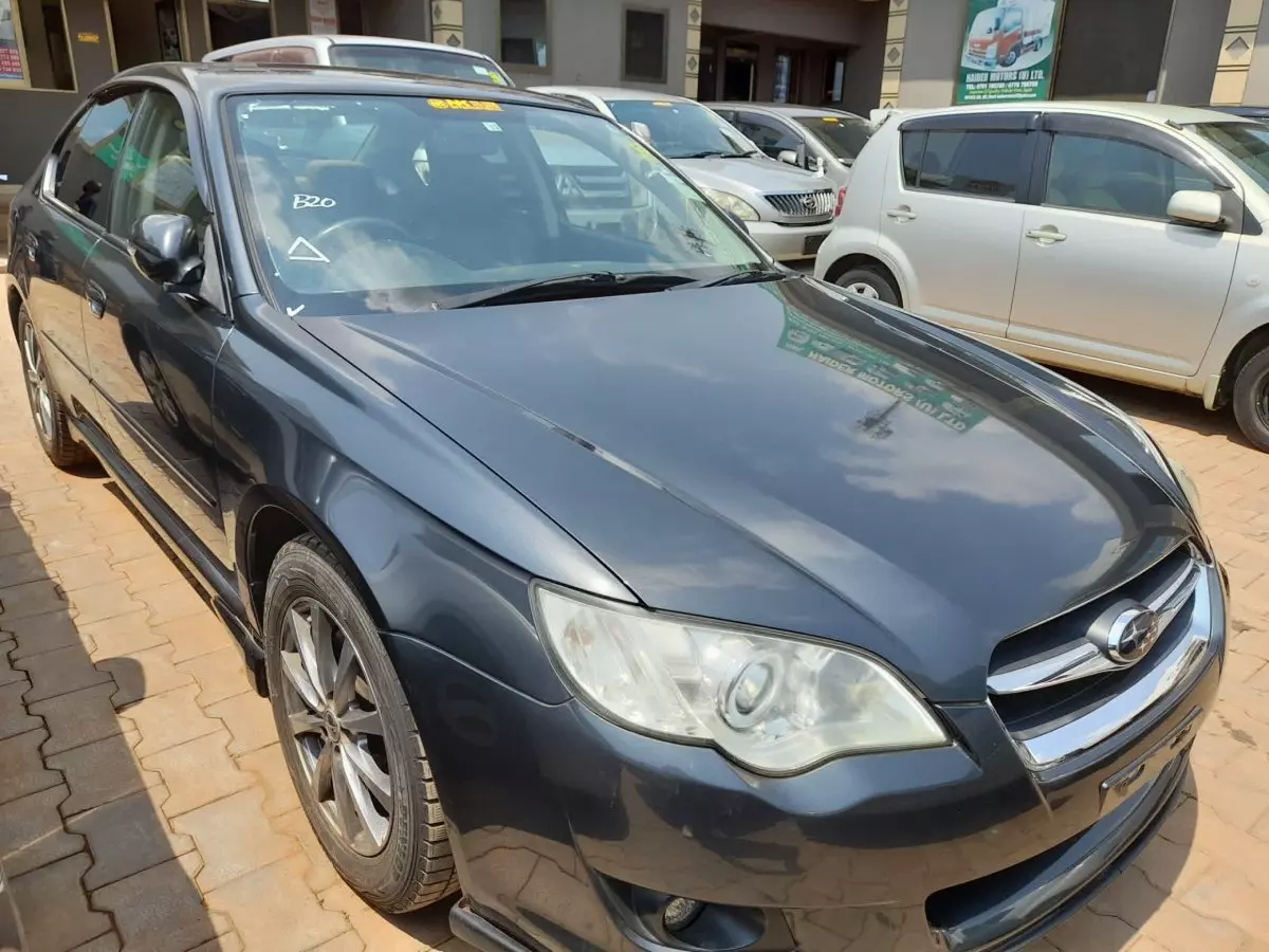 Subaru Legacy - 2008
