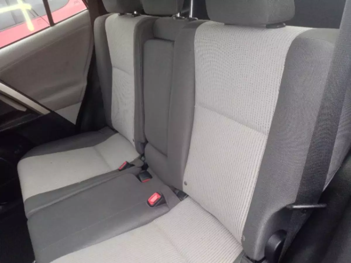 interiorBack