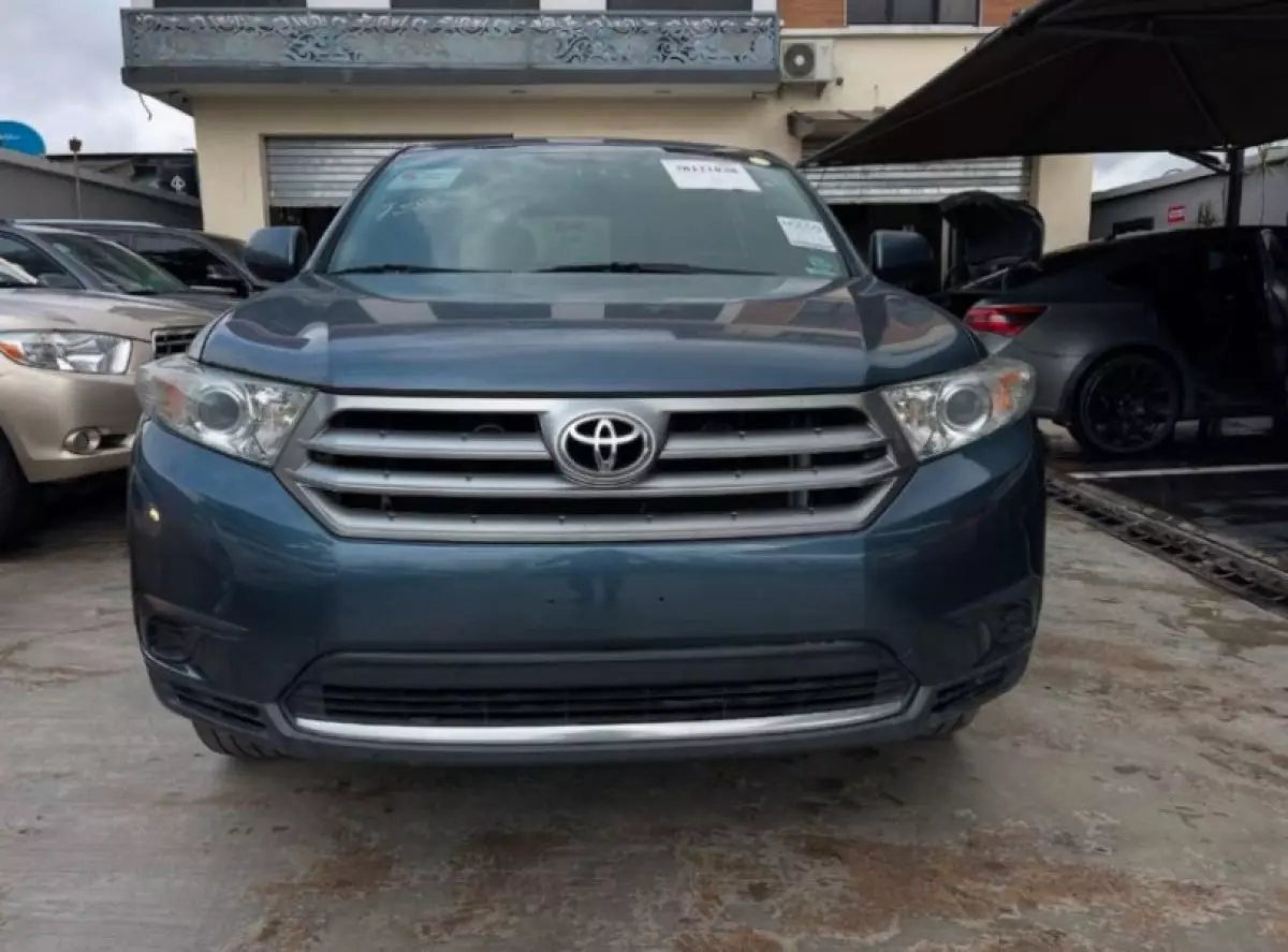 Toyota Highlander - 2013