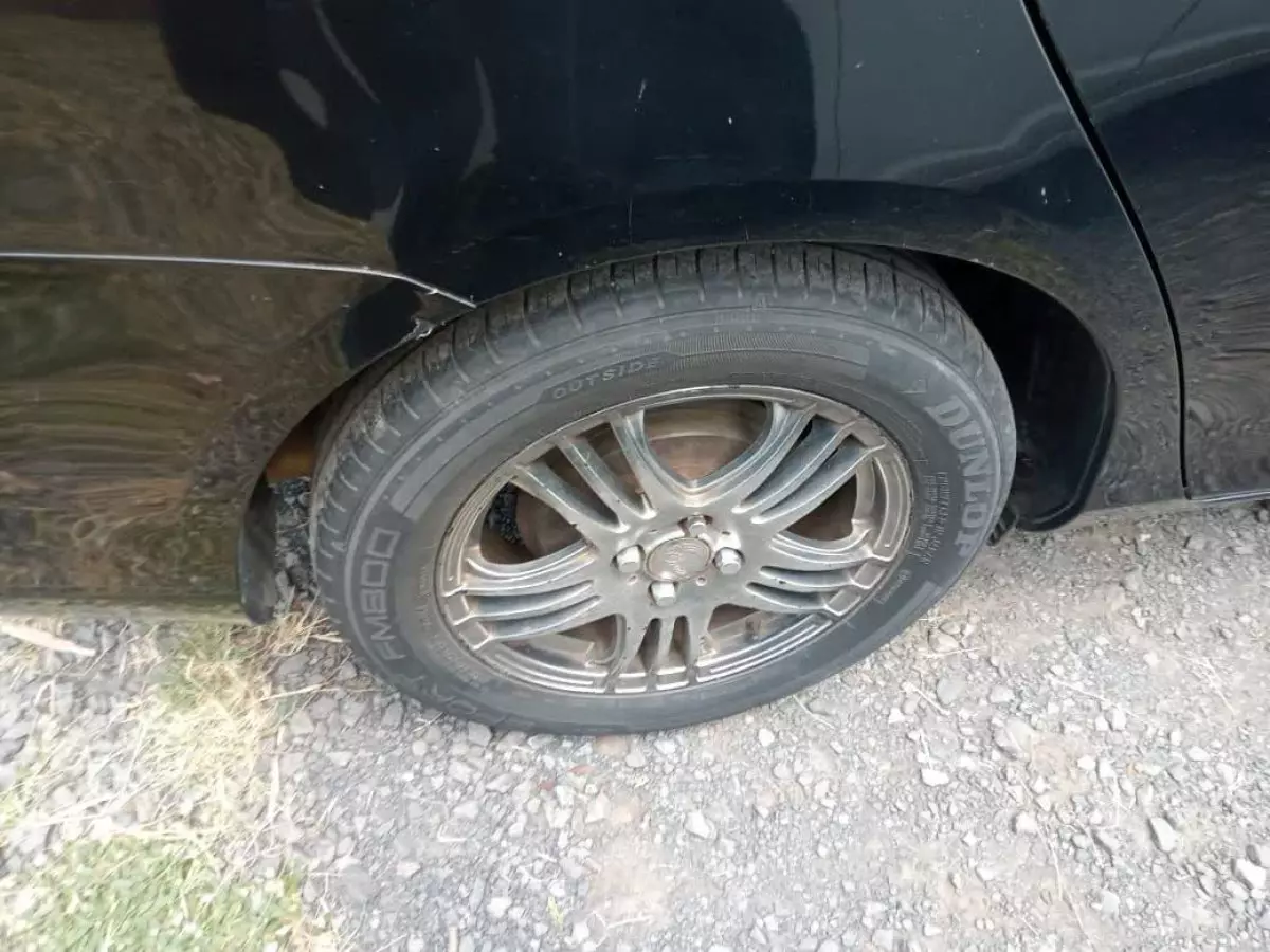 tyre2