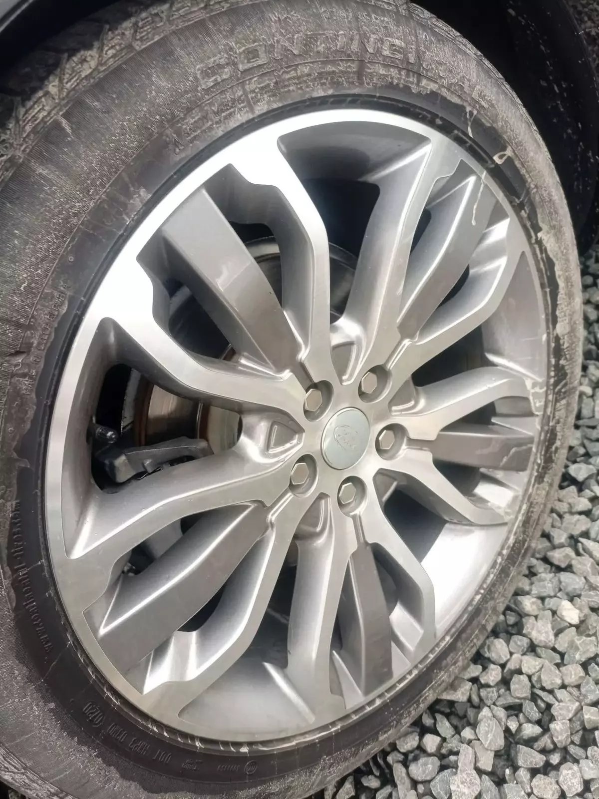 tyre2