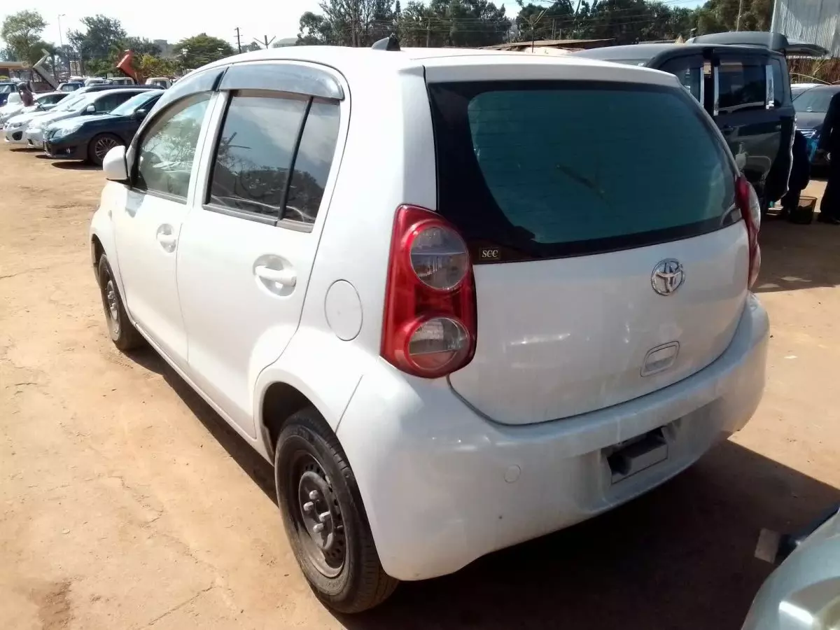 car Left Back