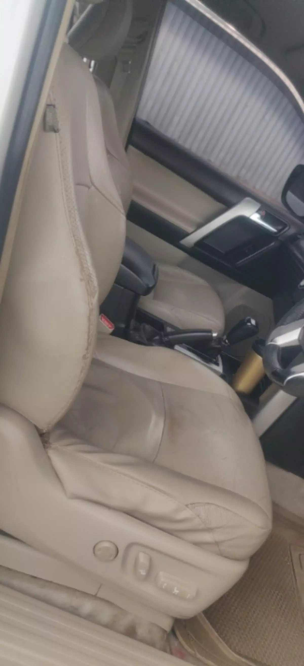 interiorBack