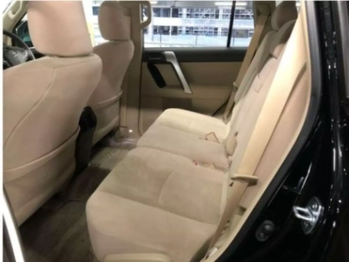 interiorBack