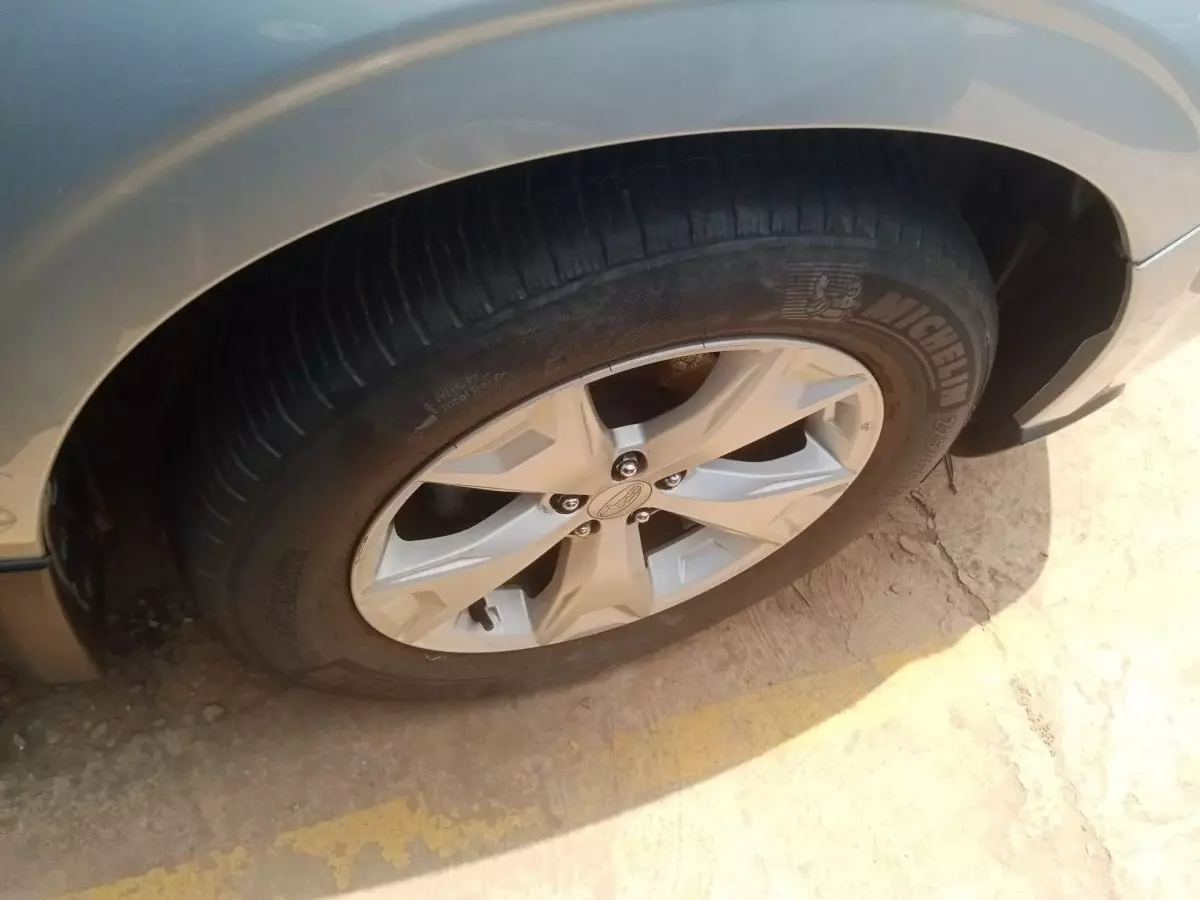 tyre1