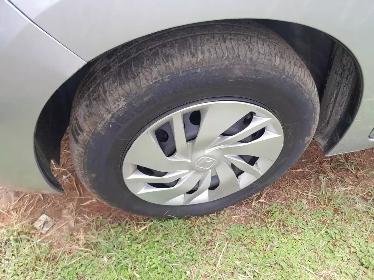 tyre1