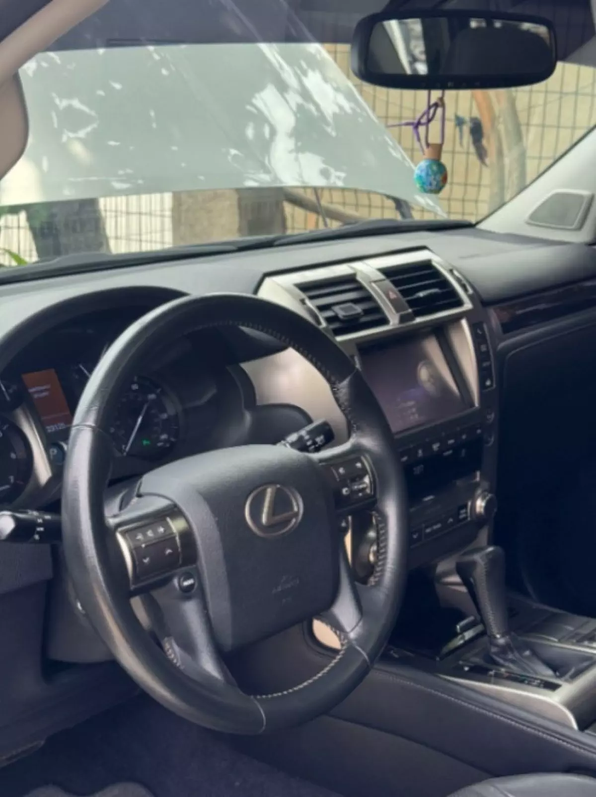 interiorBack