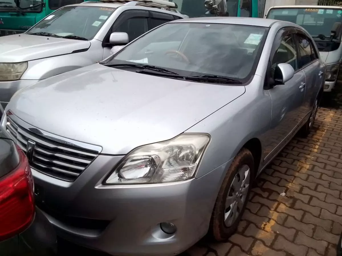 Toyota Premio  - 2008