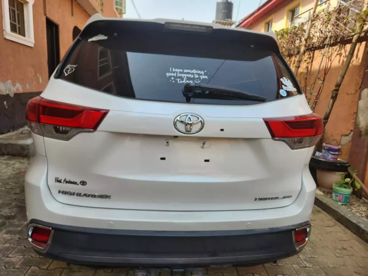 car Back
