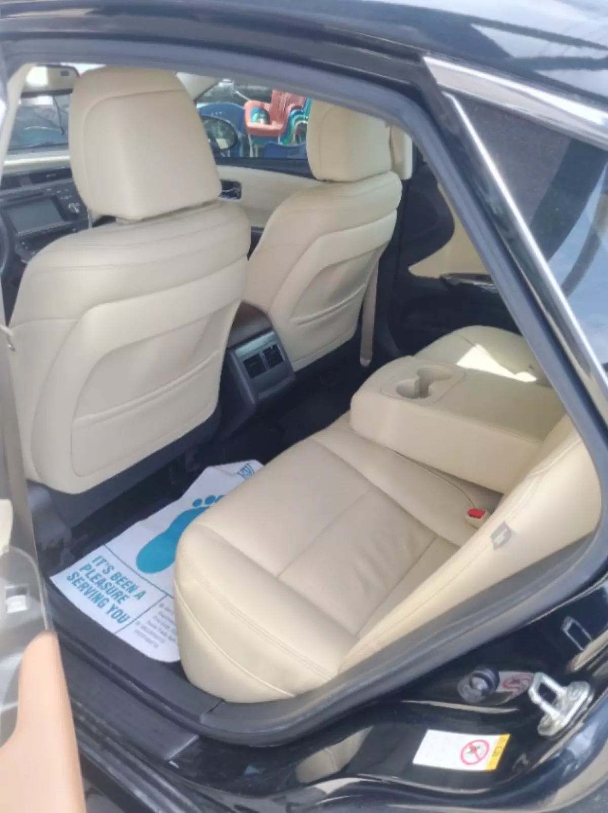 interiorBack