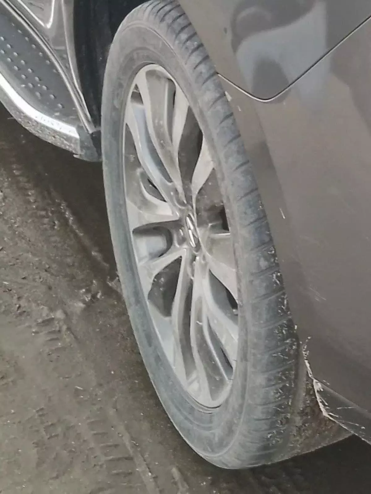 tyre2