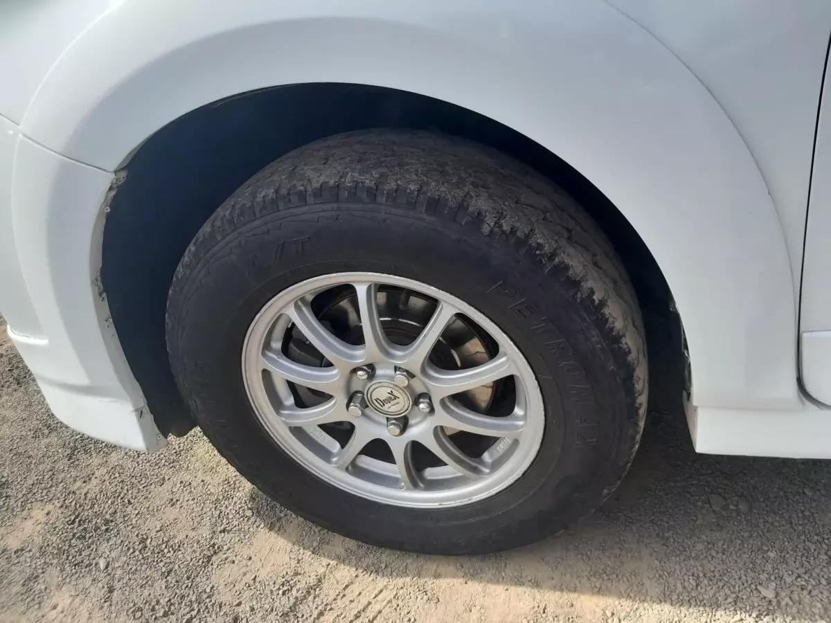 tyre1