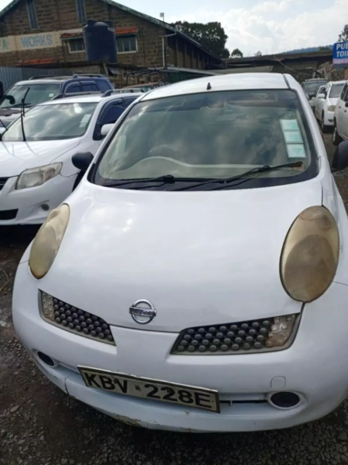 Nissan March  - 2004