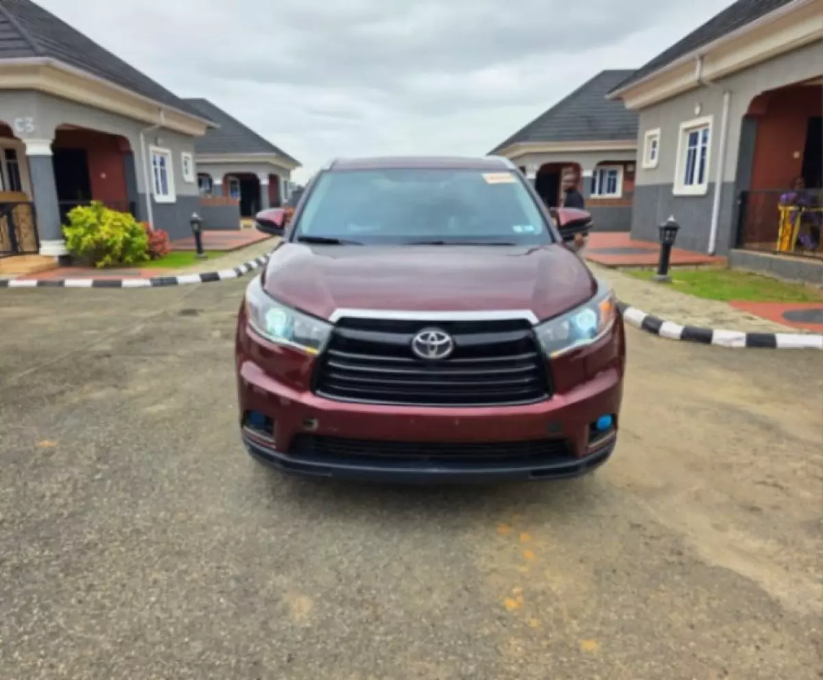 Toyota Highlander - 2014