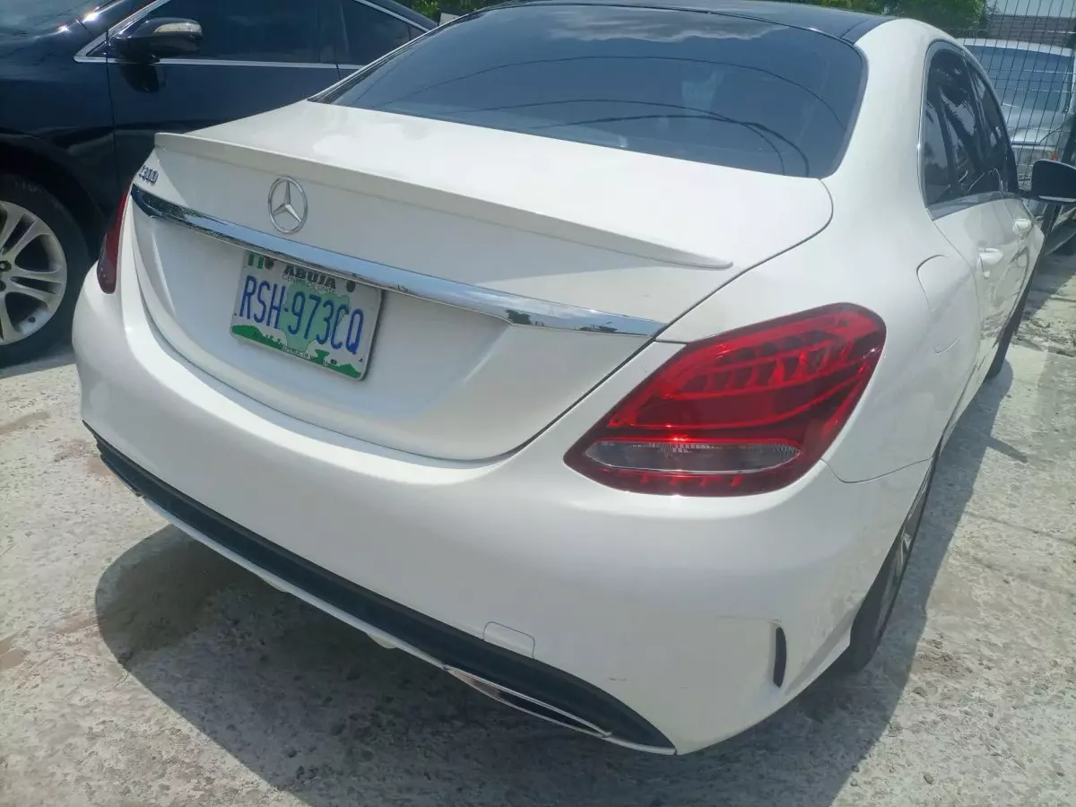 car Left Back