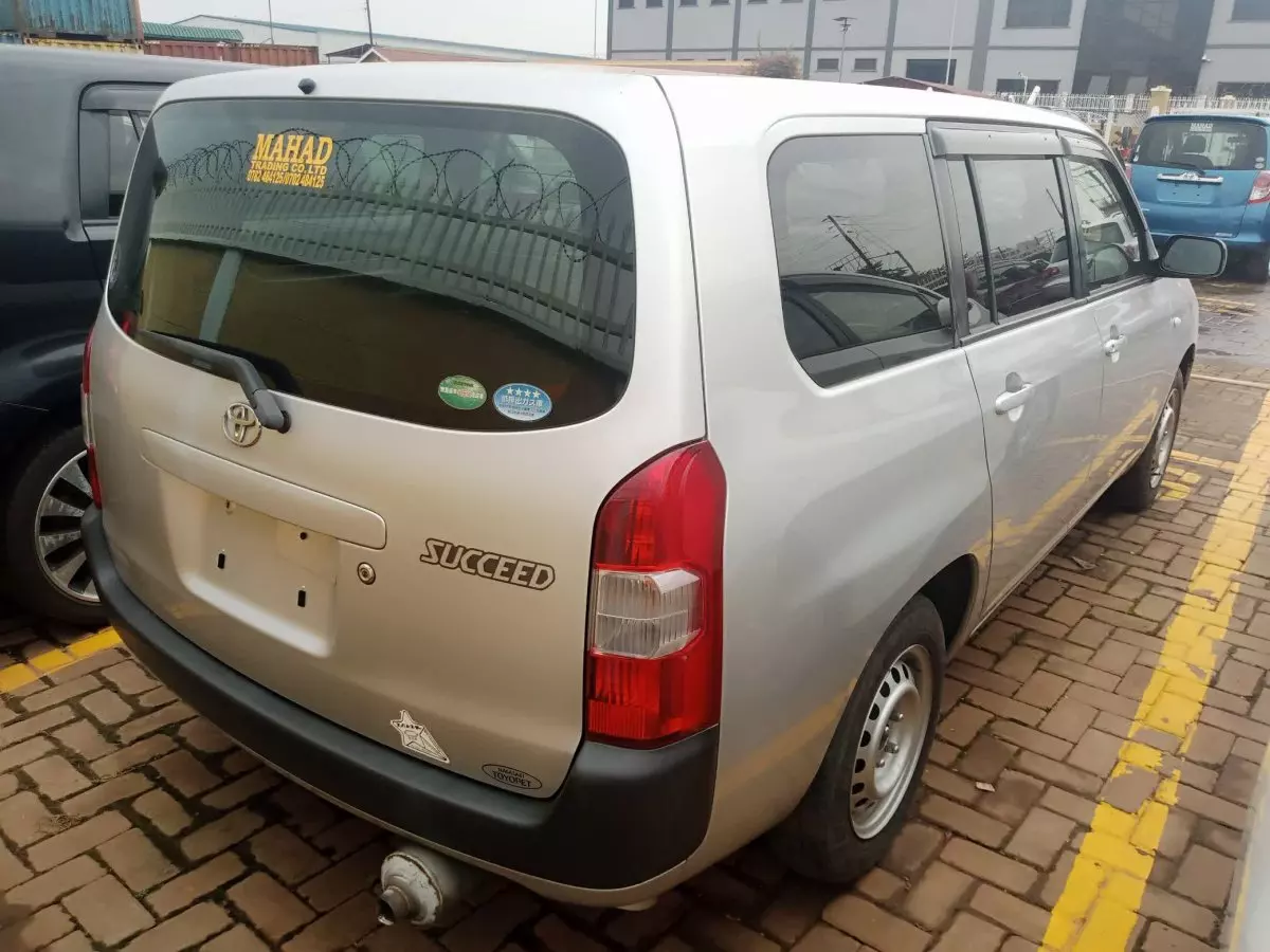 car Left Back