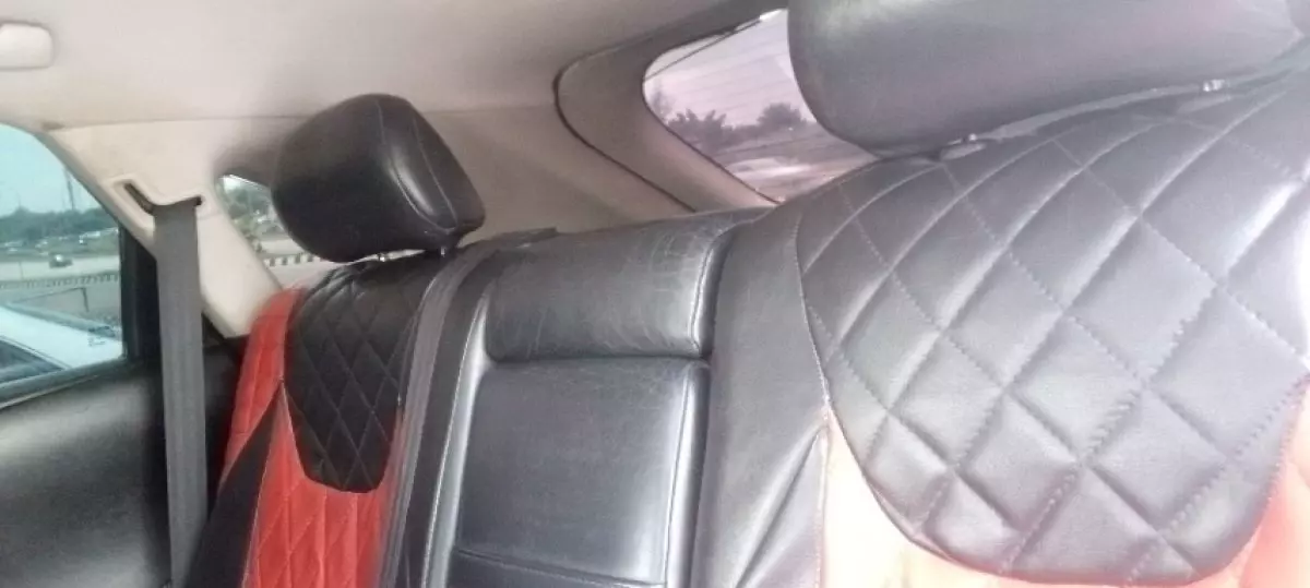 interiorBack