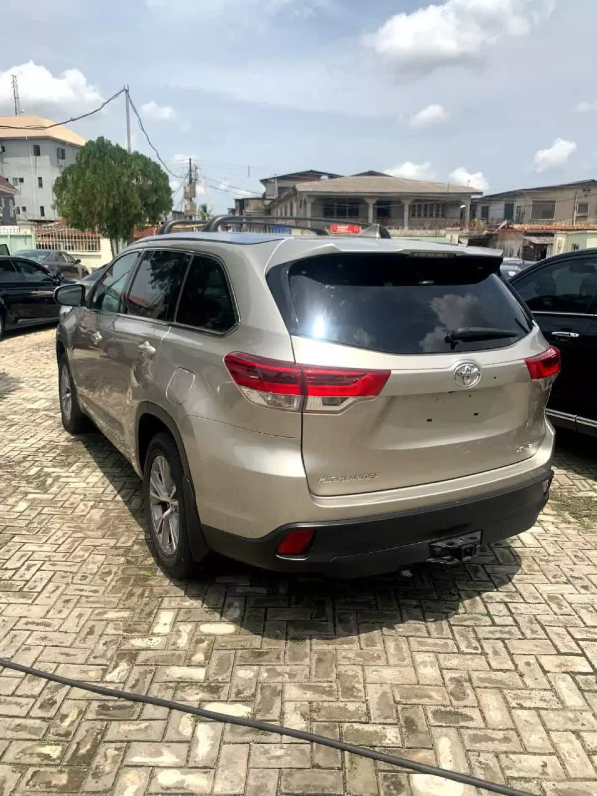 car Left Back