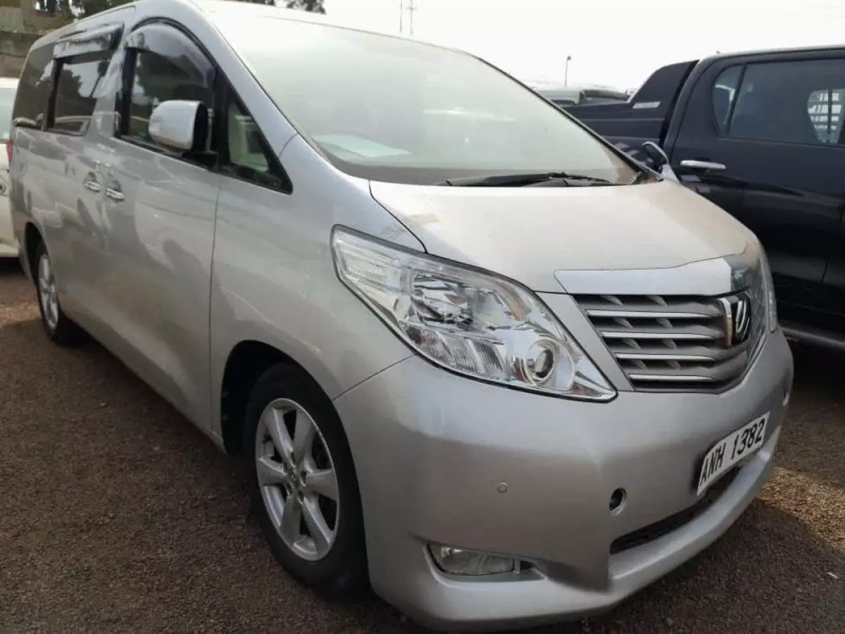 Toyota Alphard - 2008