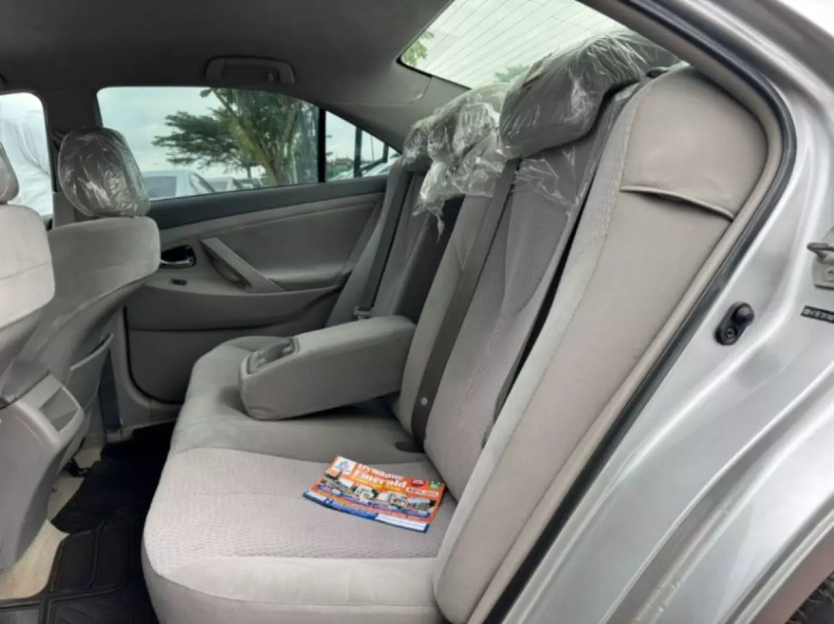 interiorBack